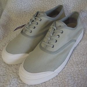 Tommy Bahama Casual Sneakers